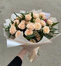 Букет Кремовые розы Латте в Цемдолина