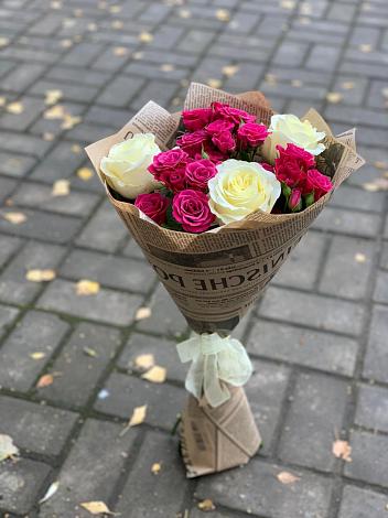 Букет цветов из: Розы в Цемдолина